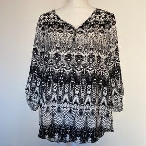 🌸$5 Sami & Jo top, size Small